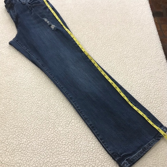 Cato Premium Stretch Distressed Denim Blue Jeans 
Size 13 / 14 P Large - Picture 14 of 15